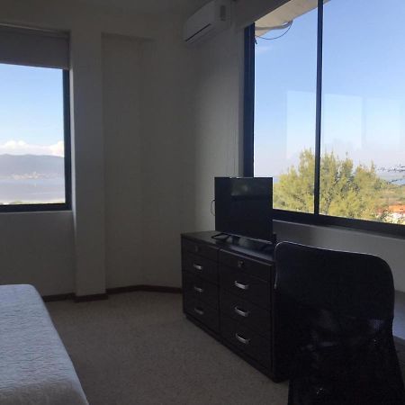 Hotel Candelero Yuriria Экстерьер фото